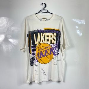 Lakers shirt signed by cheerleaders - Vintage